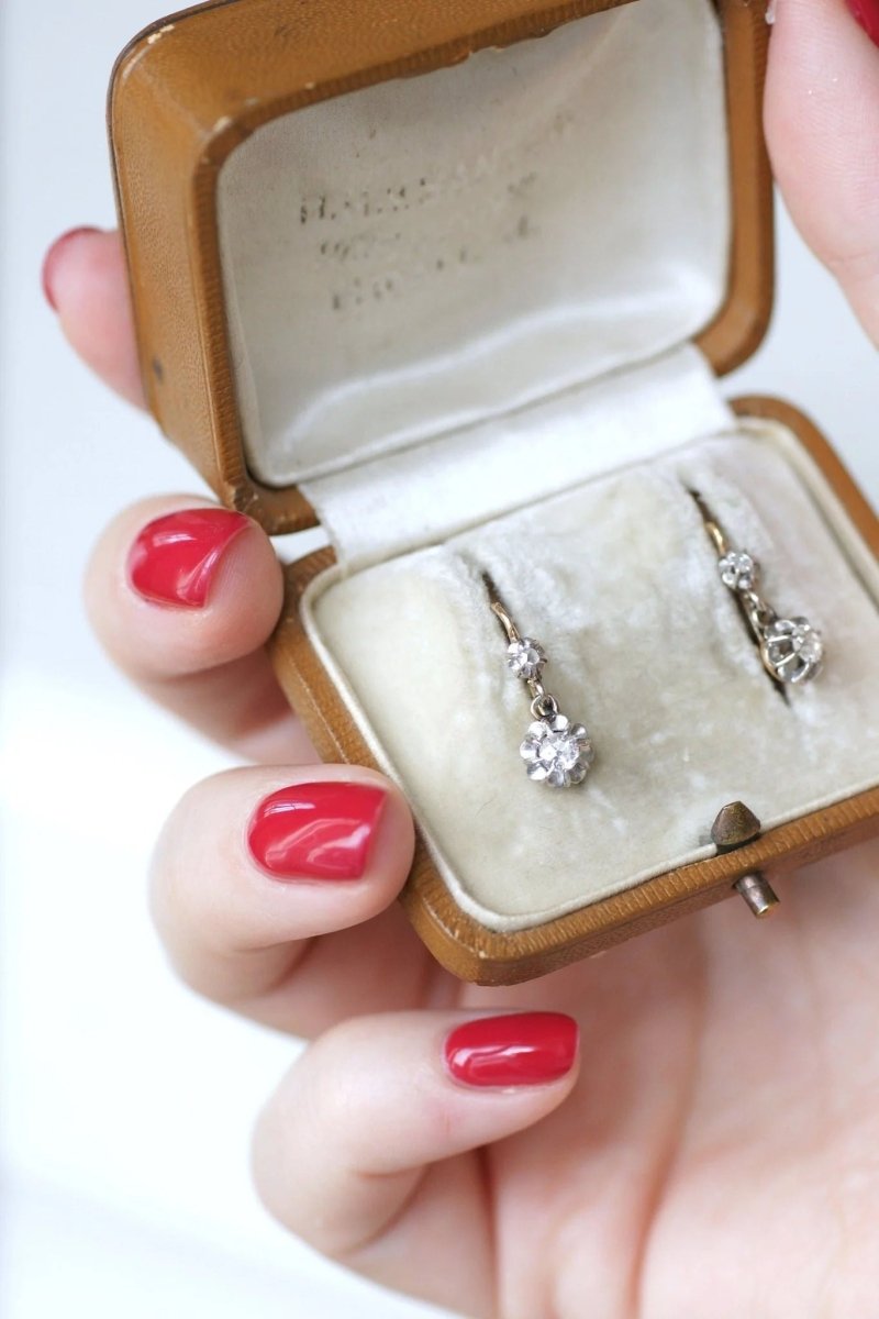 Dormeuses anciennes en or, platine, et diamants - Castafiore