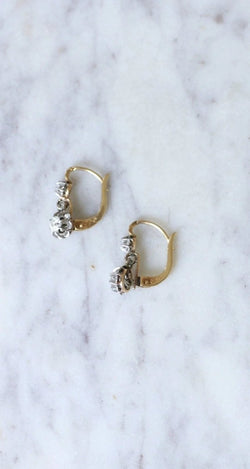 Dormeuses anciennes en or, platine, et diamants - Castafiore