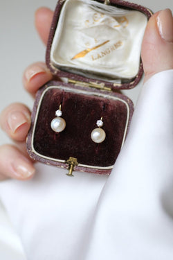 Dormeuses Anciennes Perles Mabé et Saphirs Blancs - Castafiore