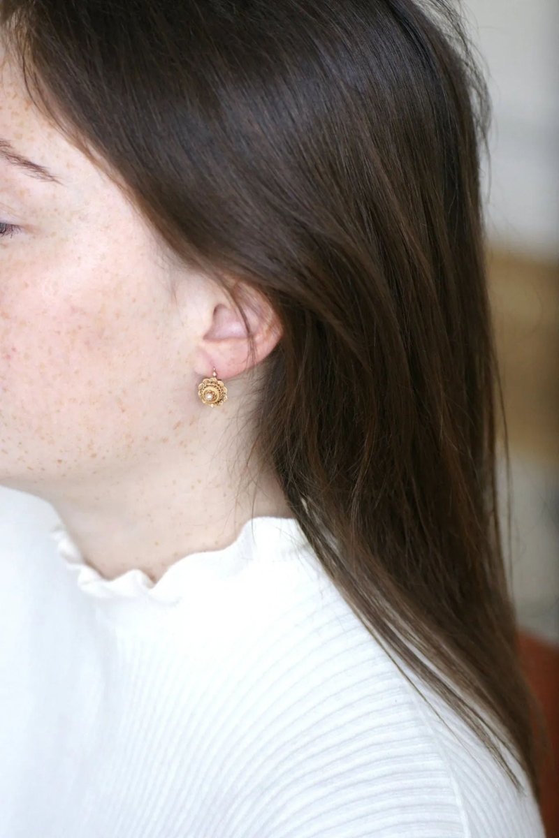 Dormeuses en or jaune et perles fines - Castafiore