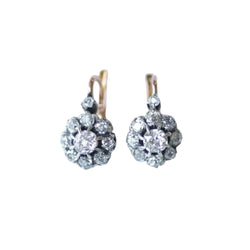 Dormeuses Marguerite Diamants en or rose, argent, et diamants - Castafiore