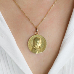 DROPSY Médaille Art Nouveau Sancta Maria or jaune - Castafiore