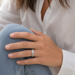 Bague Trilogie en or blanc et diamants