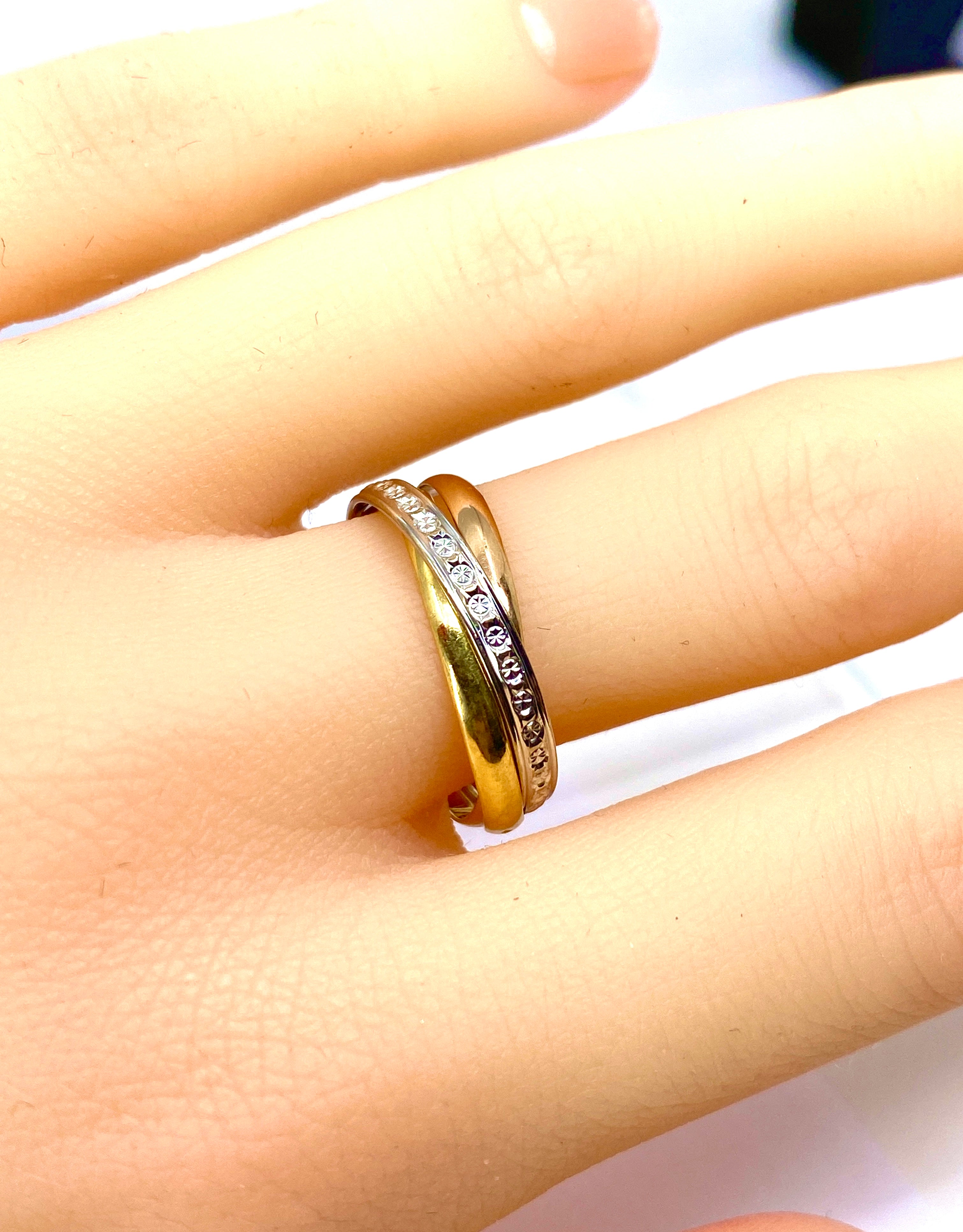 Bague en ors de couleurs