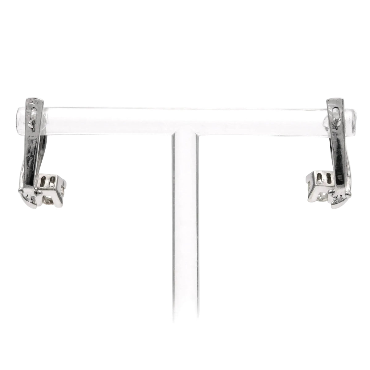 Boucles d'oreilles Dormeuses en or blanc et diamants