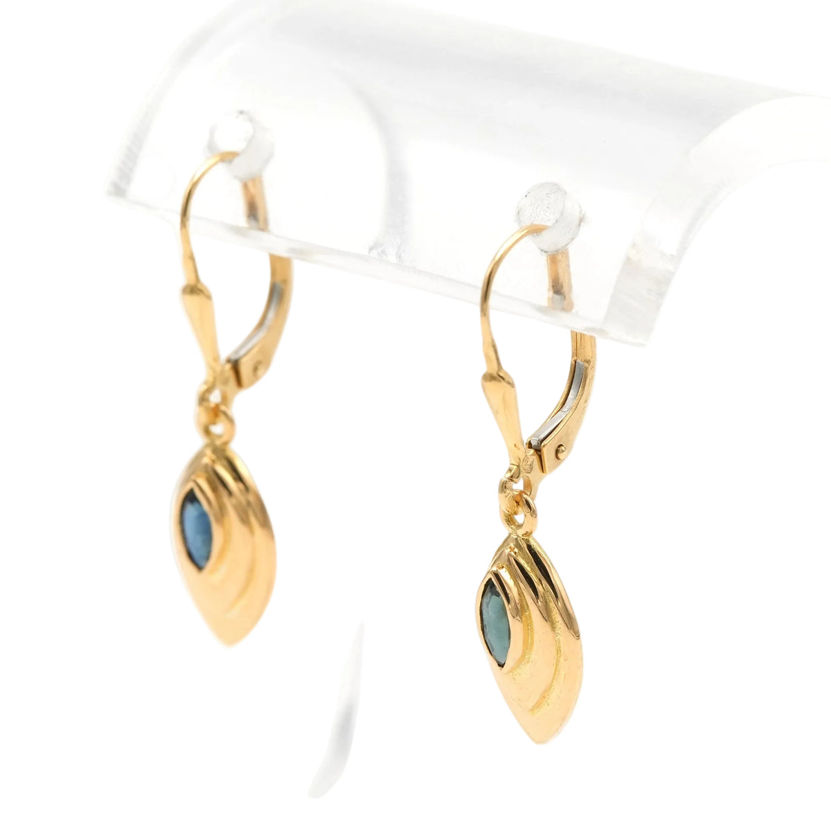 Boucles d'oreilles Pendantes en or jaune et saphirs
