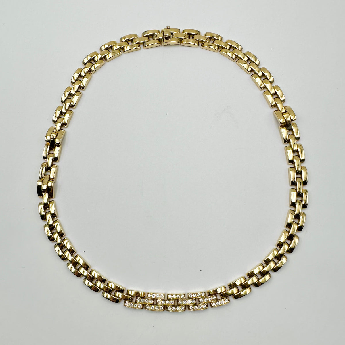 Collier Maille CARTIER "Panthère" en or jaune et diamants