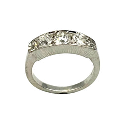 Bague Jarretière en or blanc et diamants