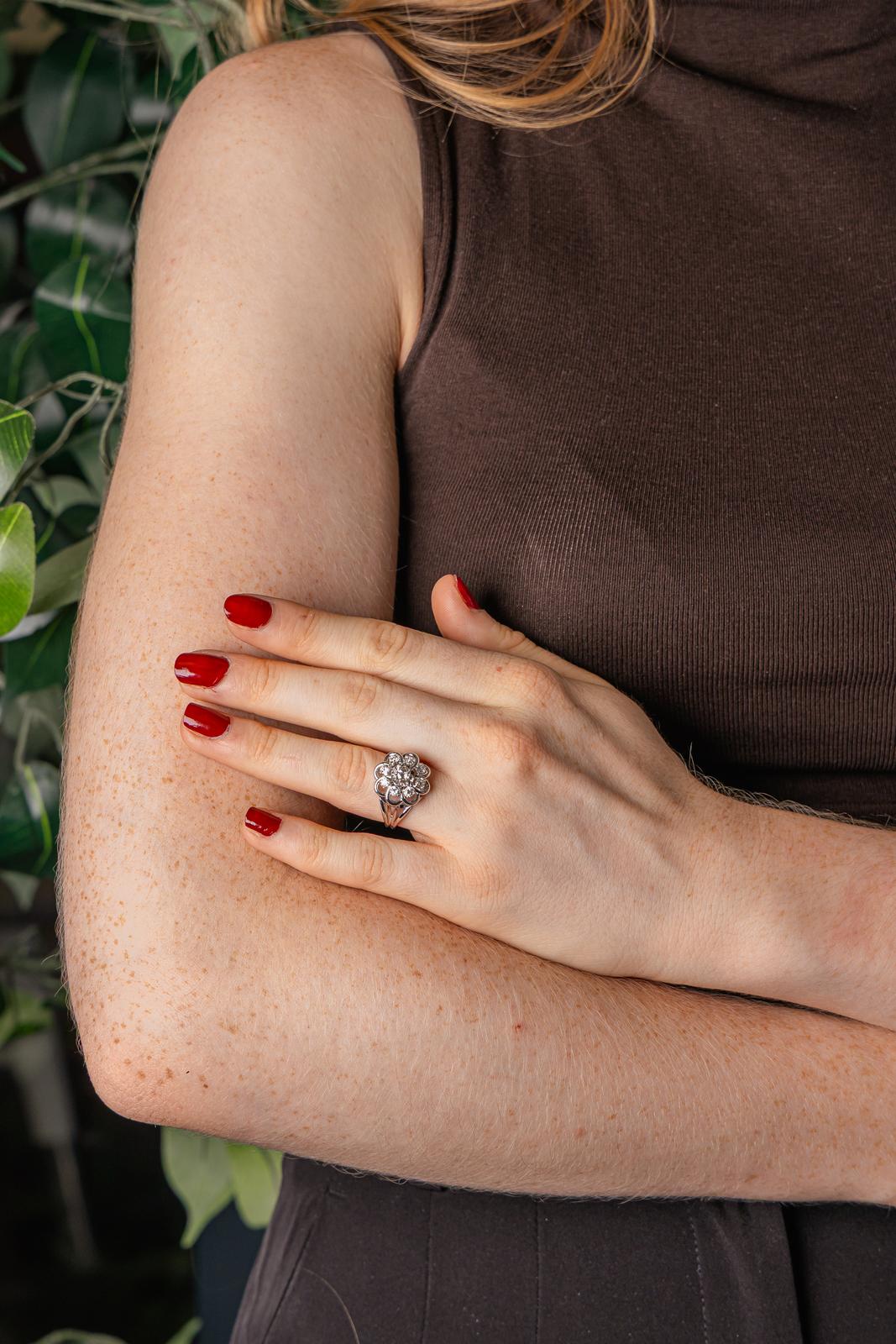 Bague  Marguerite  Or blanc Diamant
