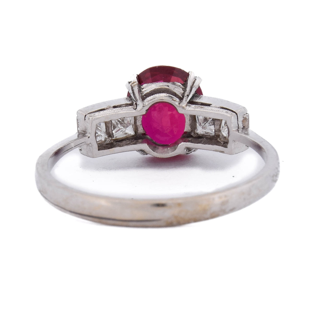 Bague Trilogie en or blanc, rubis et diamants