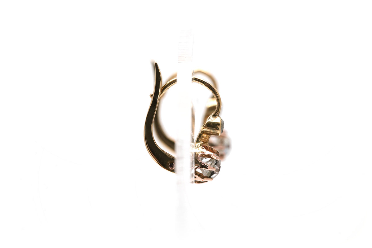 Boucles d'oreilles Dormeuses en or jaune et diamants