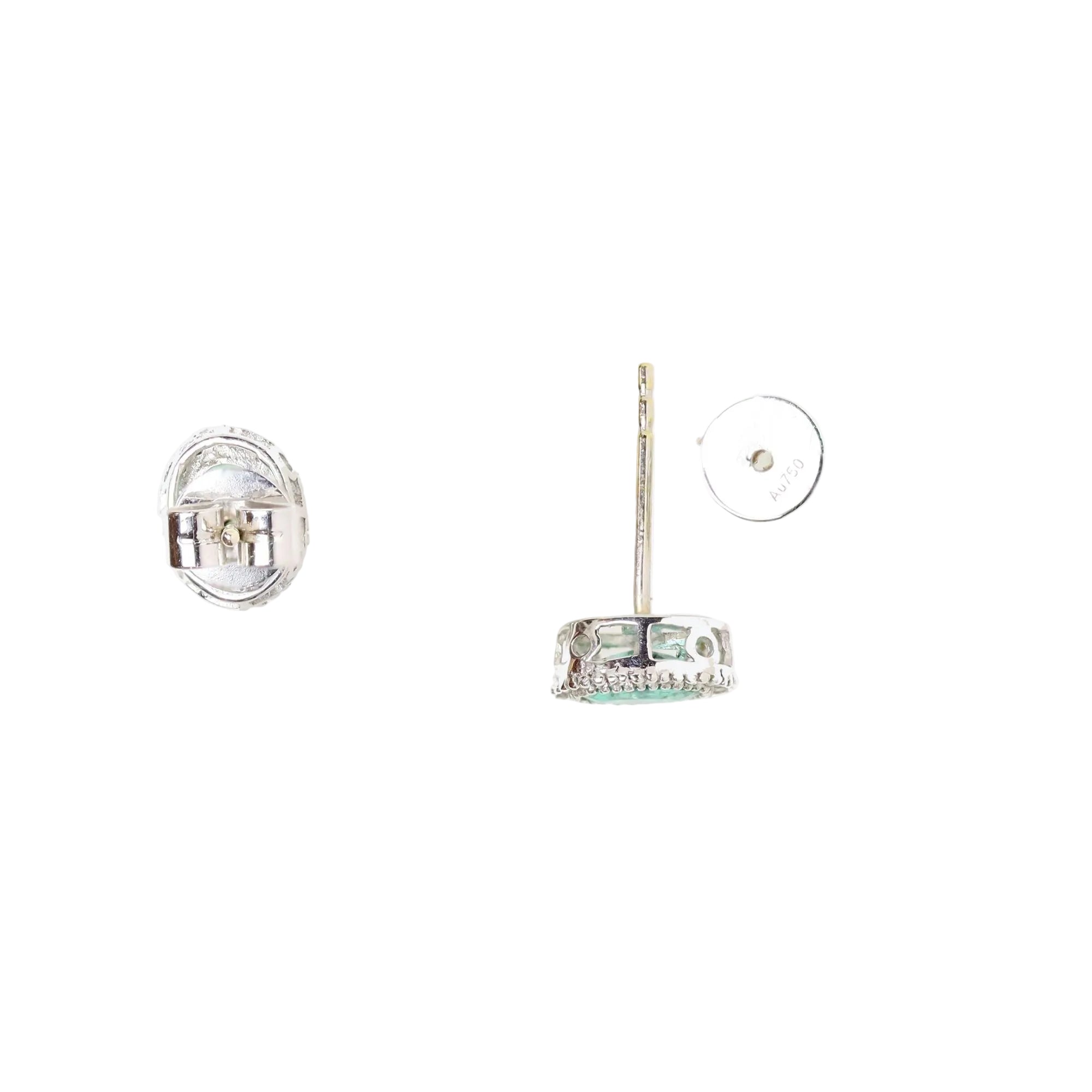 Boucles d'oreilles Puces en or blanc, émeraudes et diamants