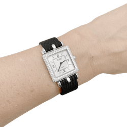 Montre Van Cleef & Arpels, "Classique Arpels" en or blanc, diamants.