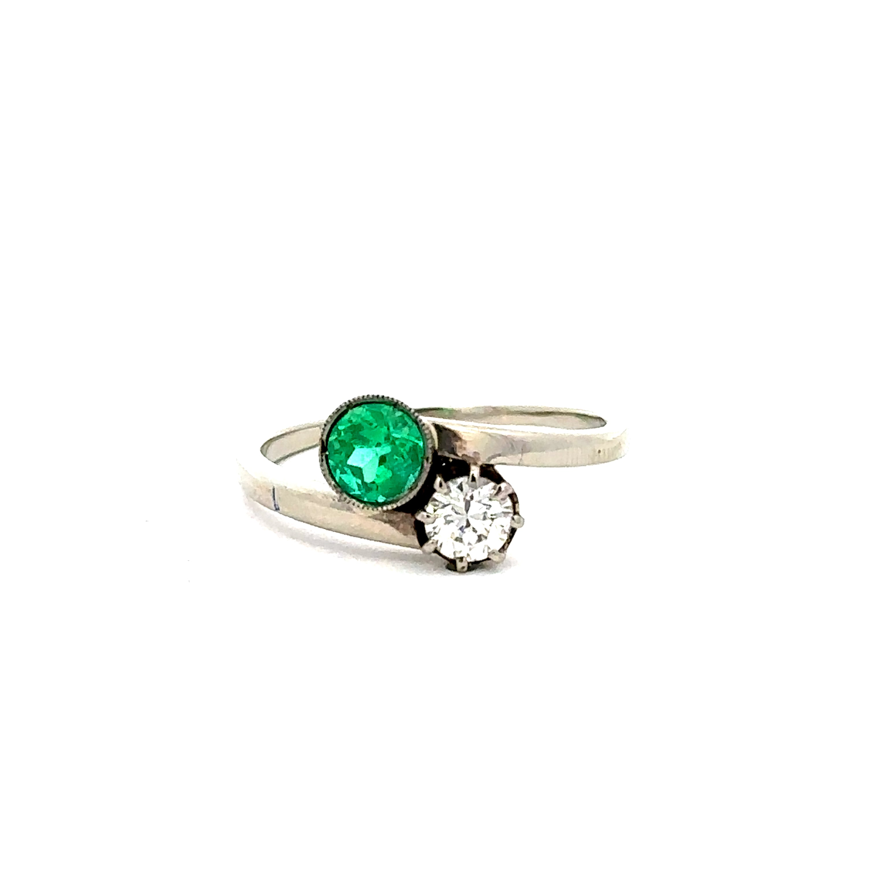 Bague Toi & Moi en or blanc, émeraude et diamant