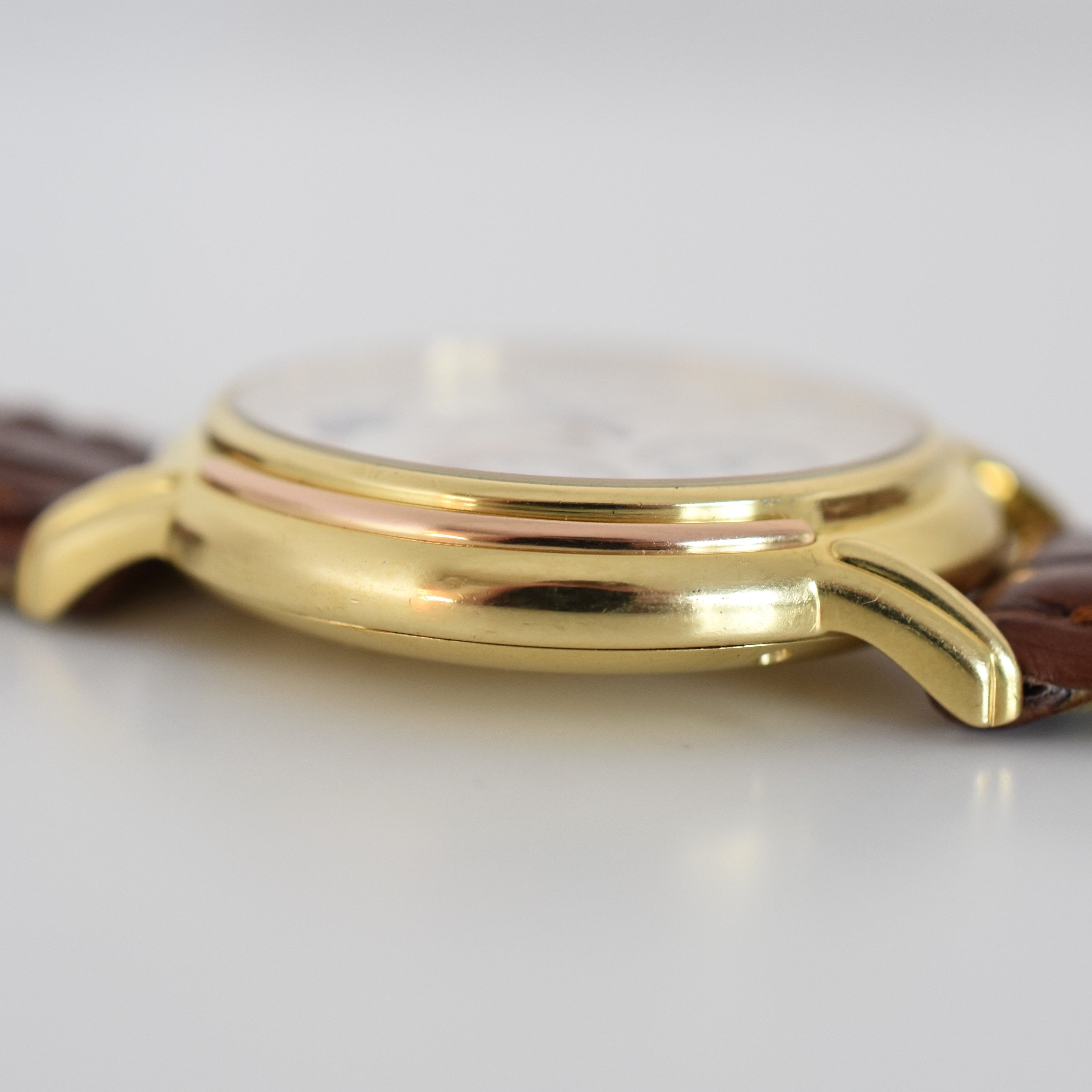 Montre  JAEGER-LECOULTRE "Odysseus" en or jaune, or rose et cuir
