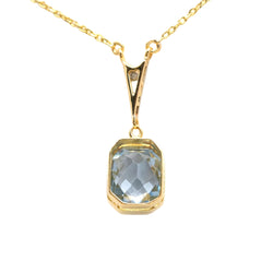 Collier Pendentif en or blanc, or jaune, topaze et diamant