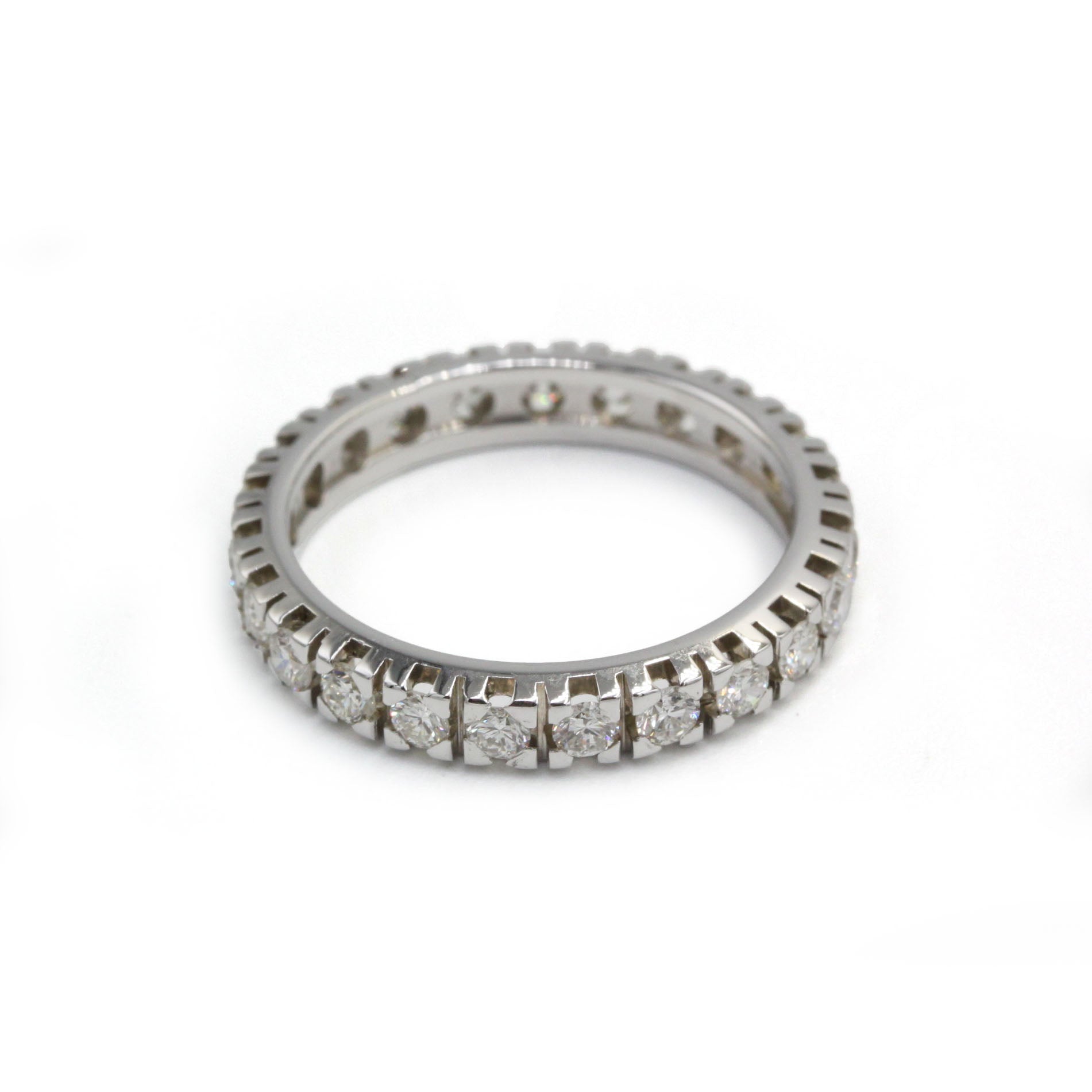 Bague Alliance en or blanc et diamants