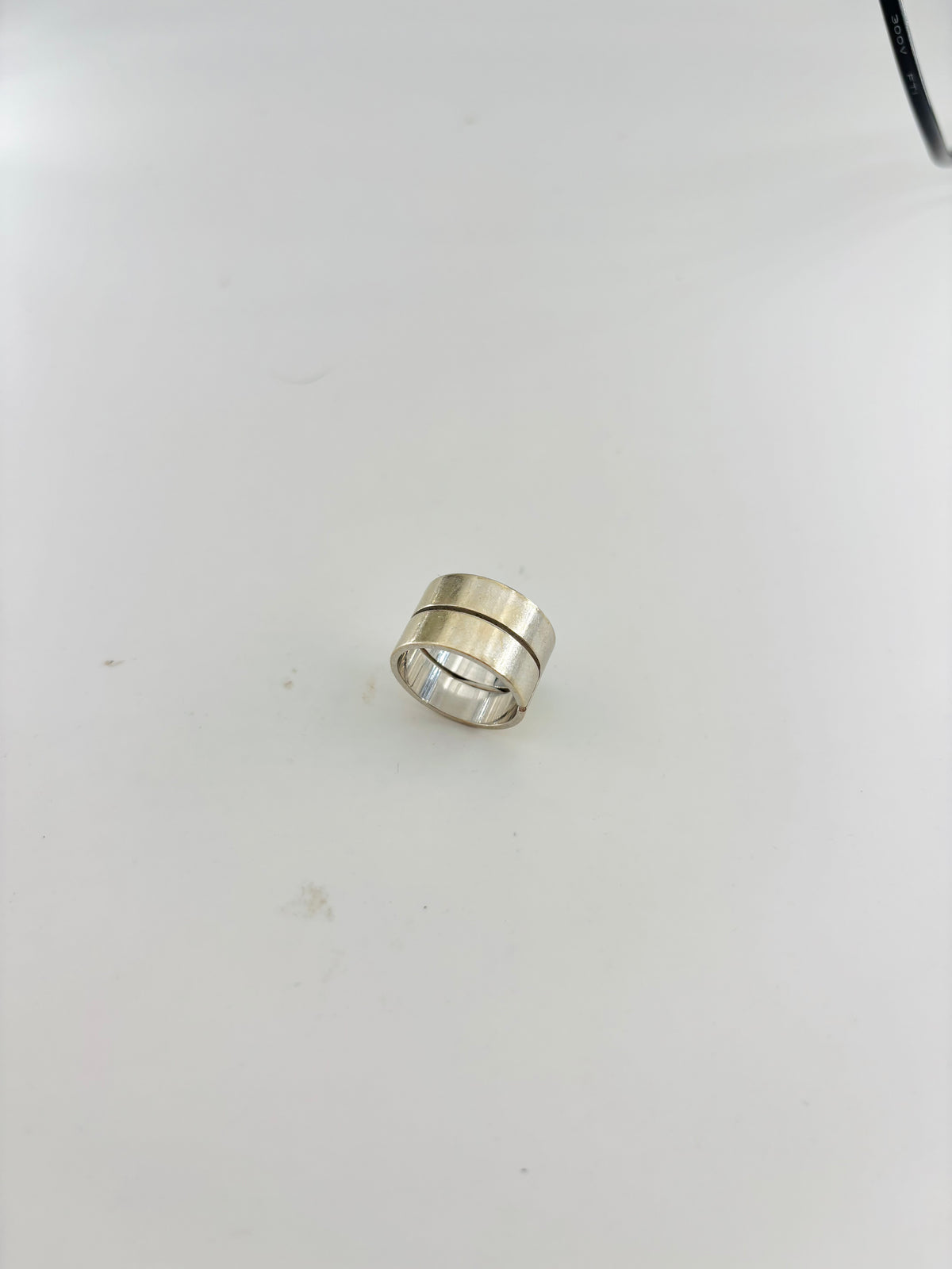 Bague Bandeau DINH VAN Seventies GM en or blanc