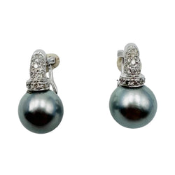 Boucles d'oreilles Clips en or blanc, perles et diamants