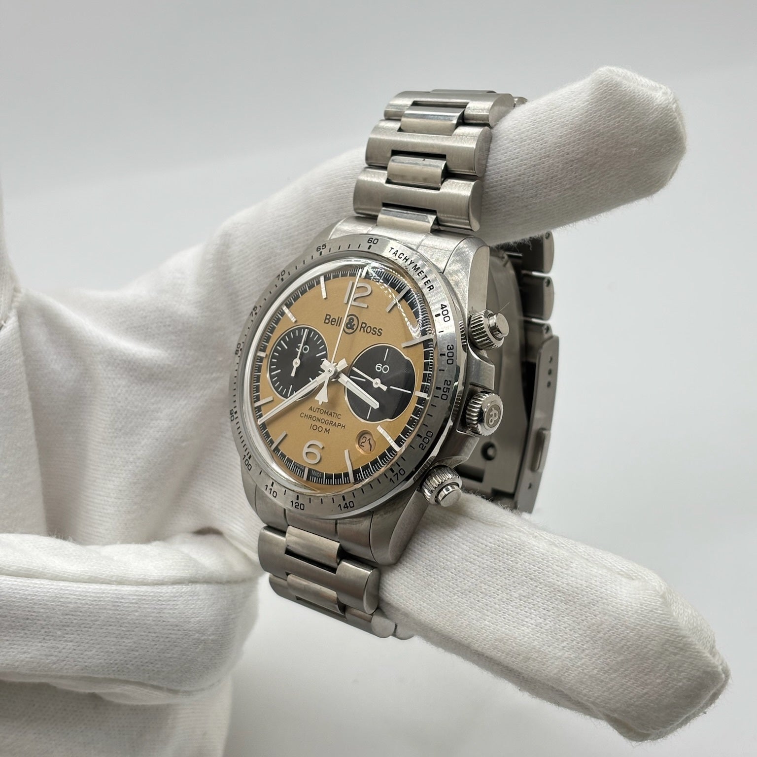 Montre BELL & ROSS "BR V2 Chronograph Heritage" en acier
