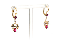 Boucles d'oreilles Dormeuses en or jaune, rubis et perles