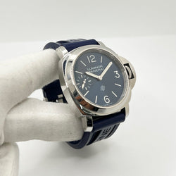 Montre PANERAI "Luminor Base" en acier et caoutchouc