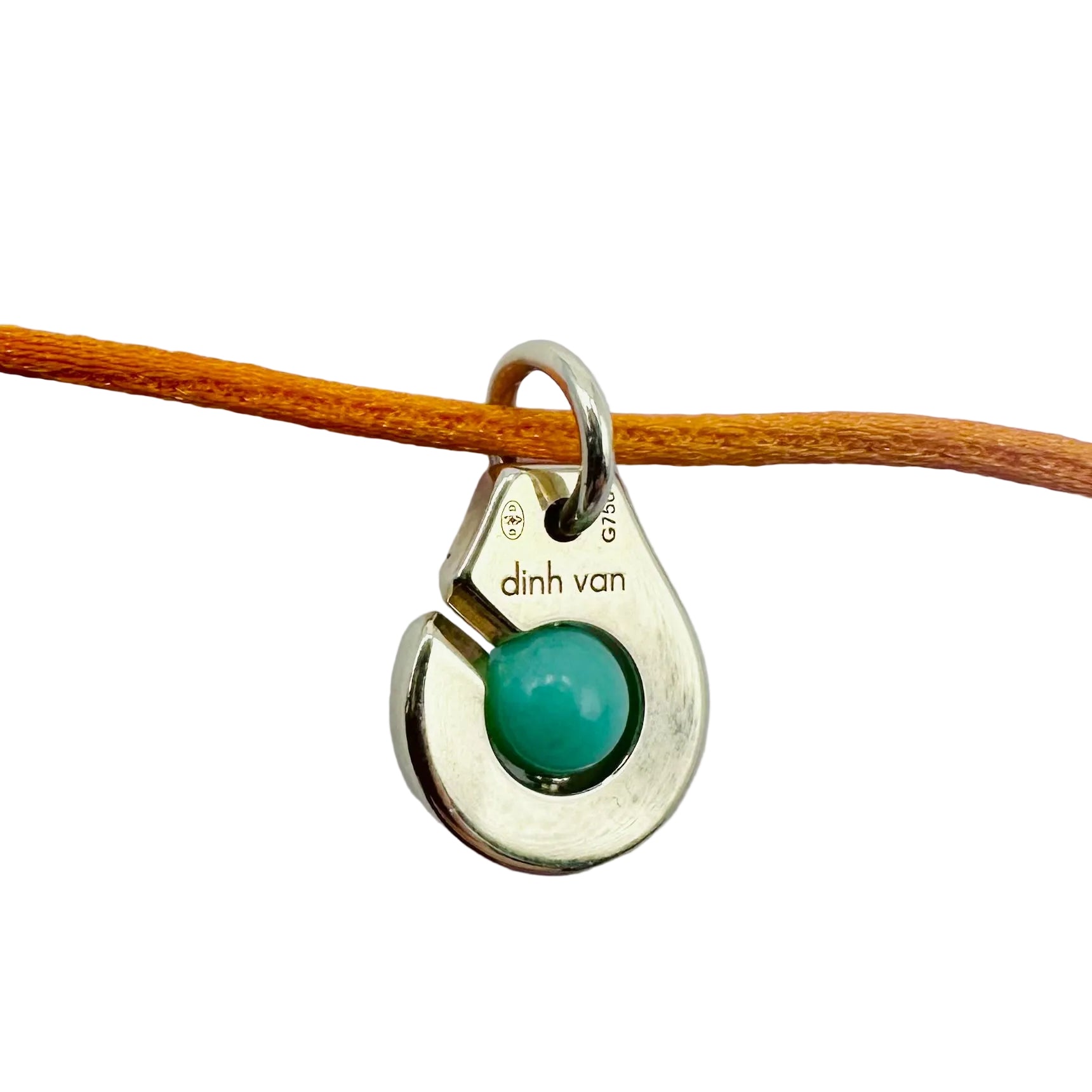 Collier Pendentif DINH VAN "Menottes R10" en or jaune et chrysoprase