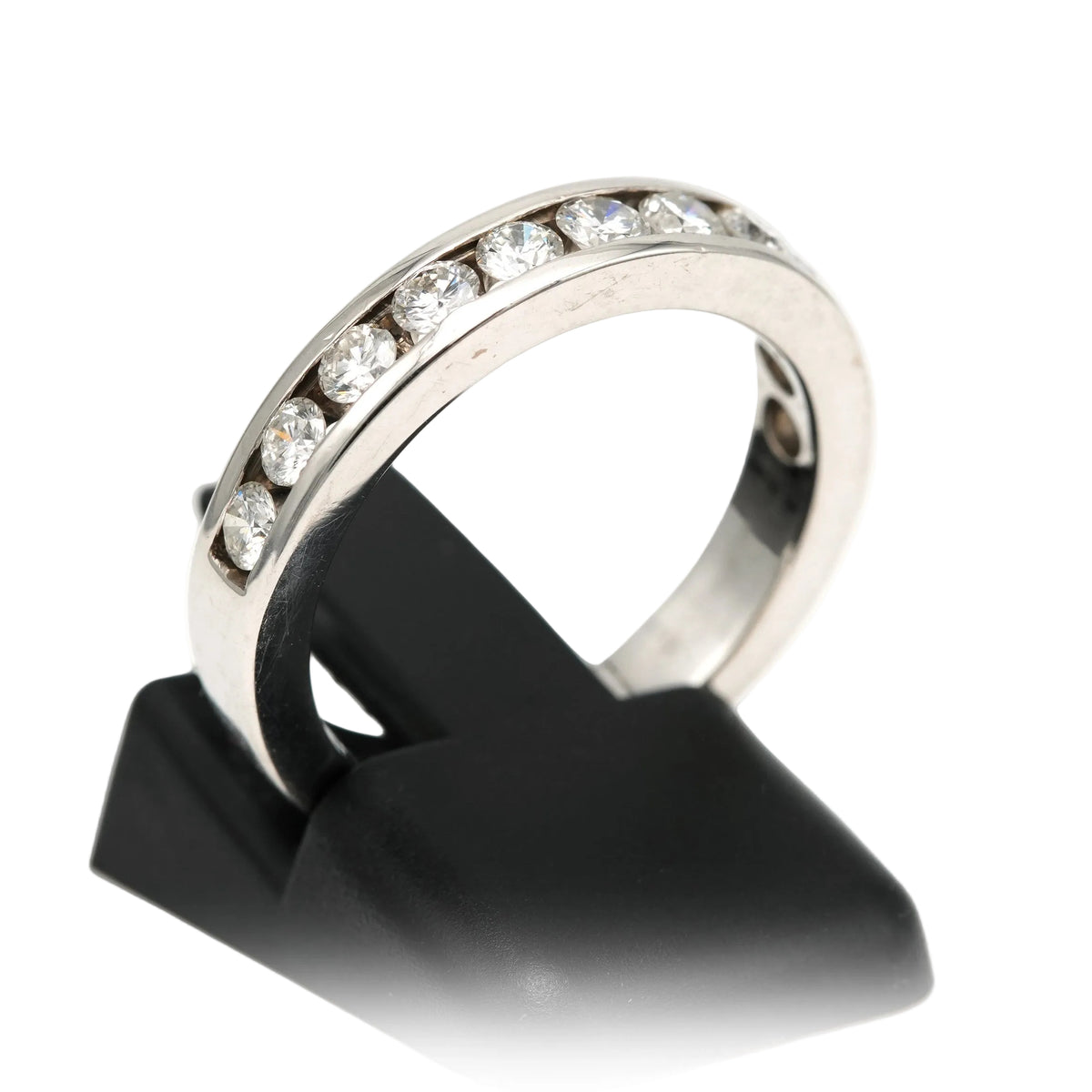 Bague Alliance en or blanc et diamants