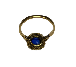 Bague Entourage en or jaune, saphir et diamants