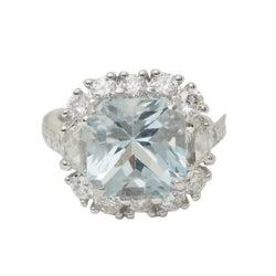 Bague Entourage en or blanc, aigue-marine et diamants