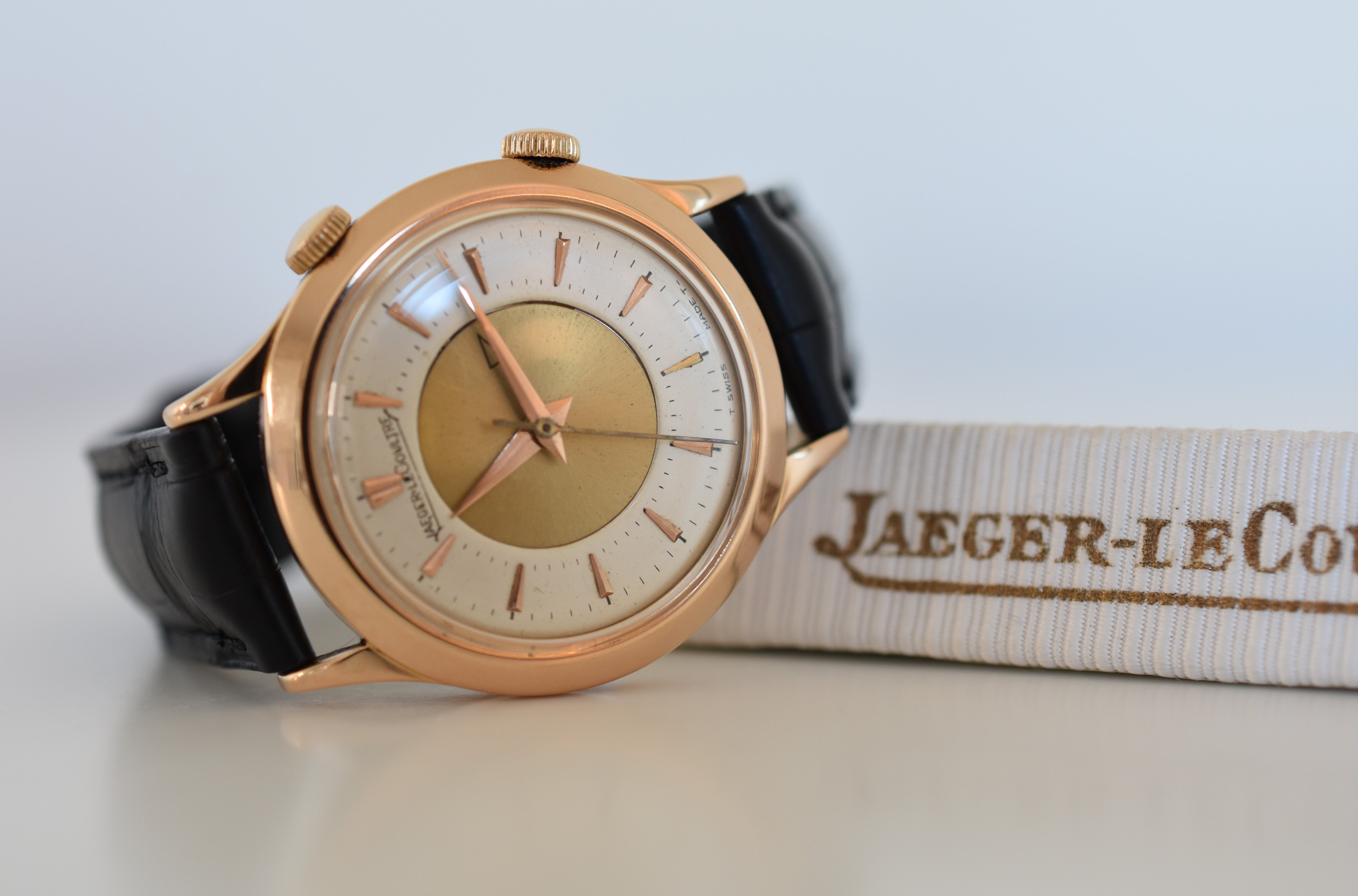 Jaeger-LeCoultre Mémovox Réveil, Calibre P489/1, Or rose 18 carats, 1955