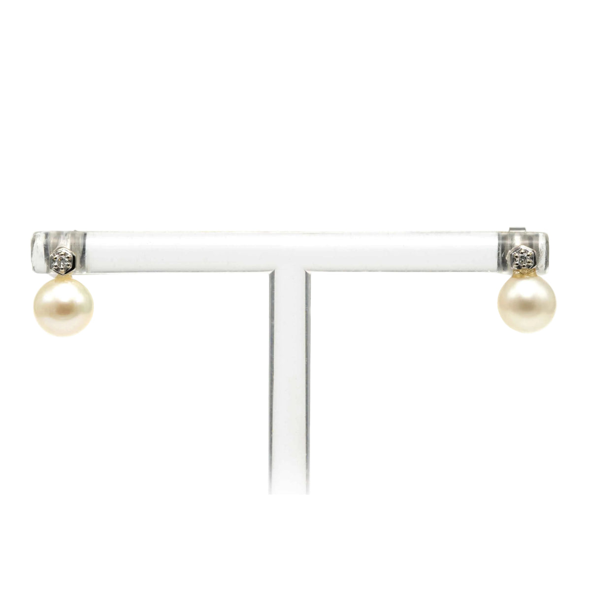 Boucles d'oreilles Puces en or blanc, perles et diamants