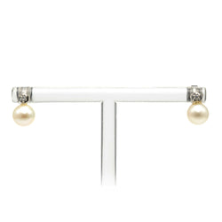 Boucles d'oreilles Puces en or blanc, perles et diamants