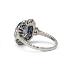 Bague Entourage en platine, saphir et diamants