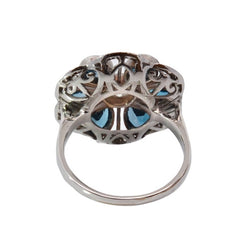 Bague Marguerite en or blanc, topazes et diamants