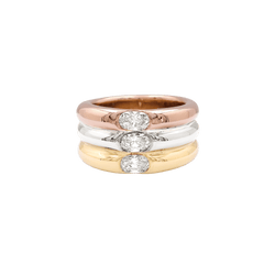 Bague Cartier, "Ellipse", trois ors et diamants.