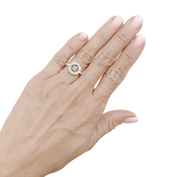 Bague Boucheron, "Ava", or blanc, diamants.