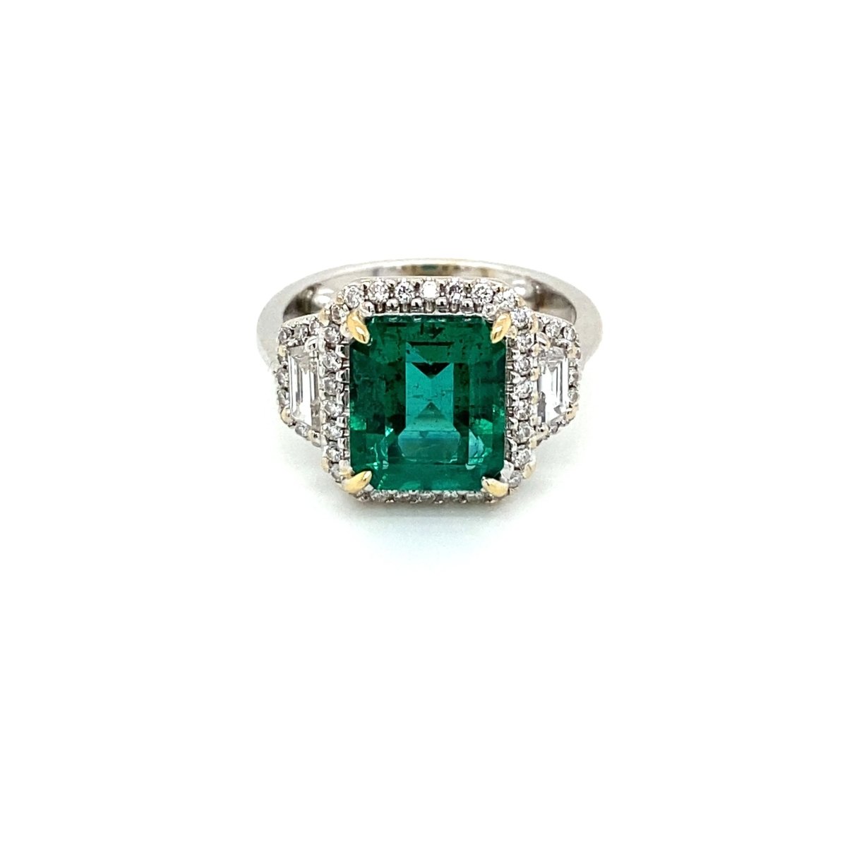 Estate Certified 3,33 Carat Natural Emerald Diamonds Gold Ring - Castafiore