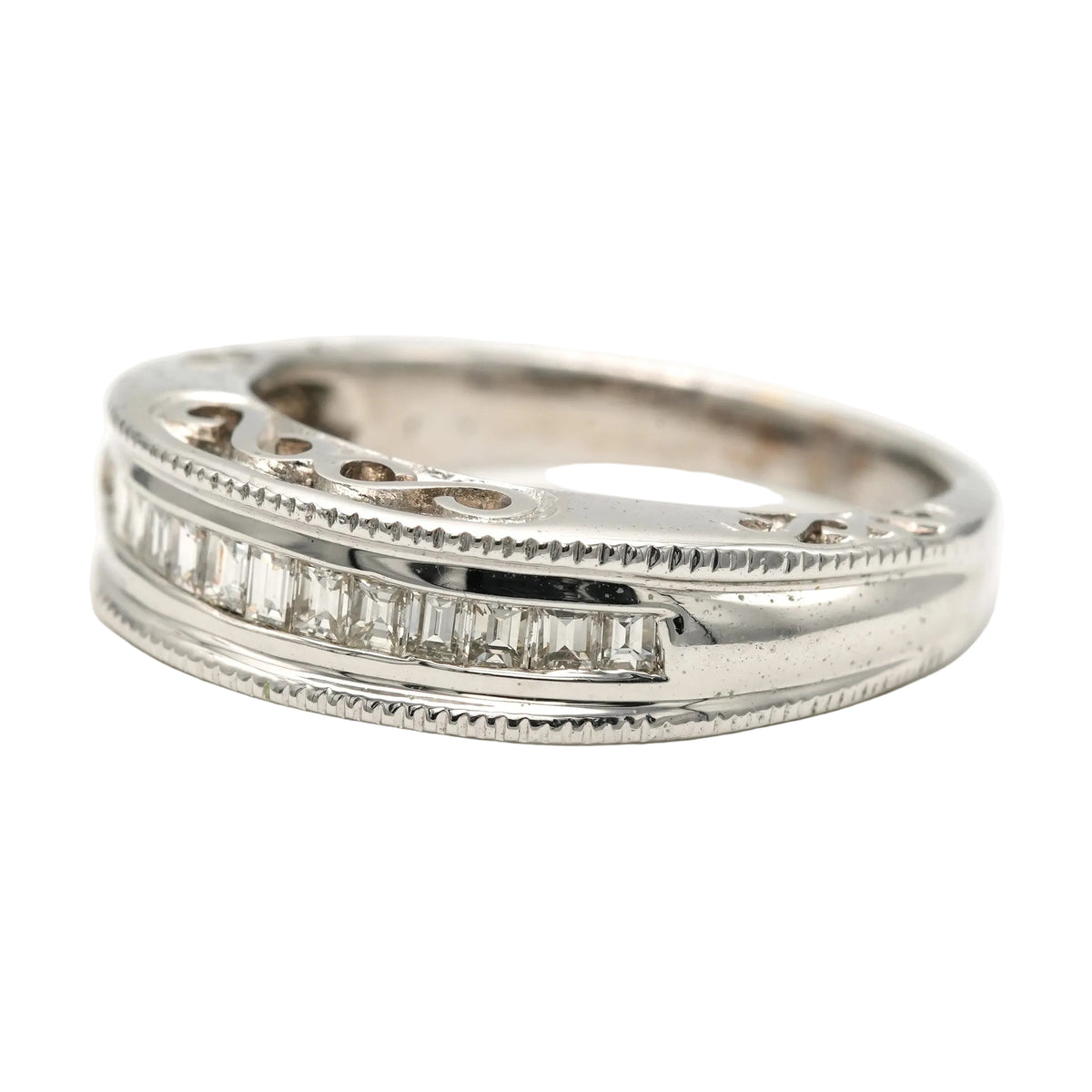 Bague Jonc en or blanc et diamants