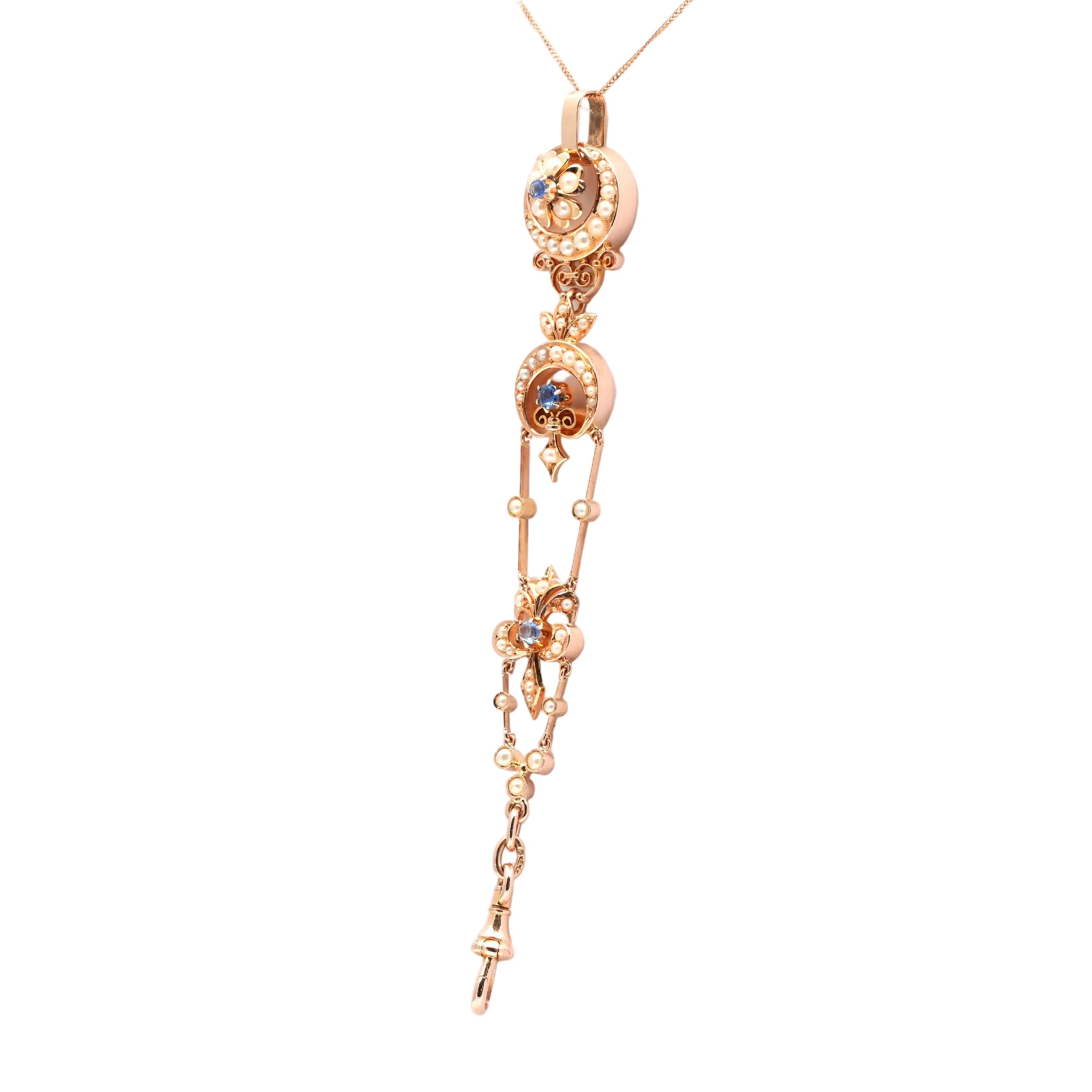 Pendentif en or jaune, perles et saphirs