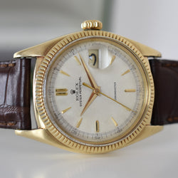 Montre ROLEX "Oyster Perpetual Date Ovettone" en or jaune et cuir