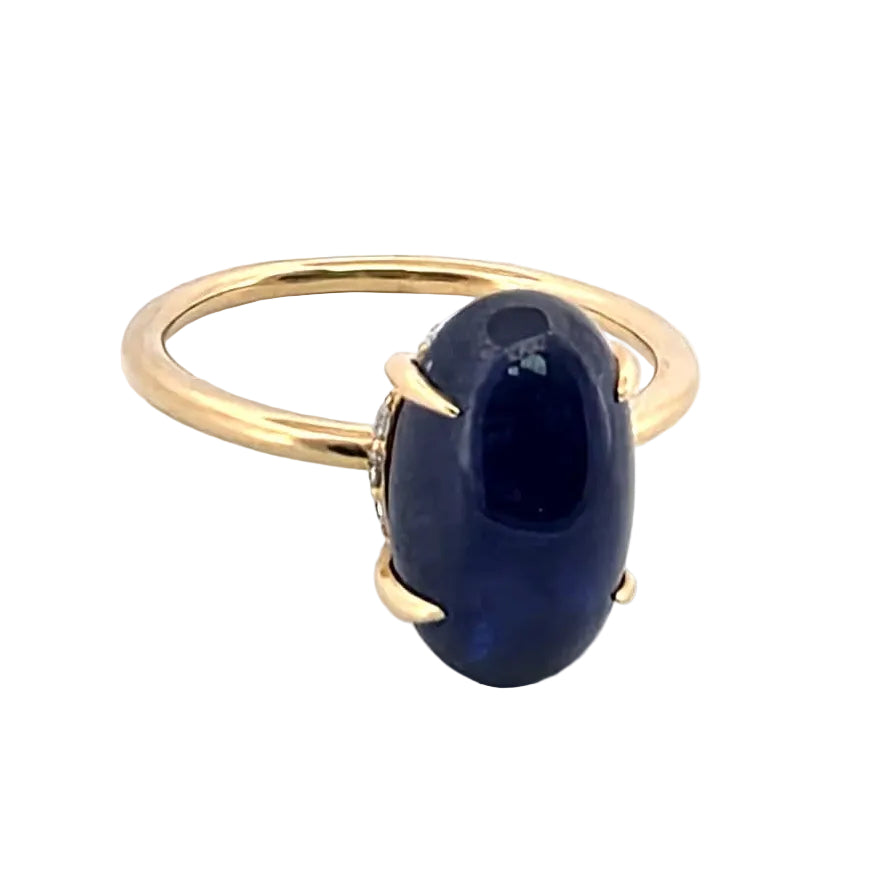 Bague Solitaire en or jaune, saphir et diamants