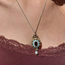 Collier Pendentif en argent, vermeil, émail, grenat et perle