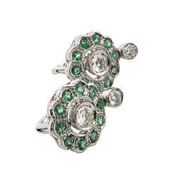 Boucles d'oreilles Dormeuses en platine, émeraudes et diamants