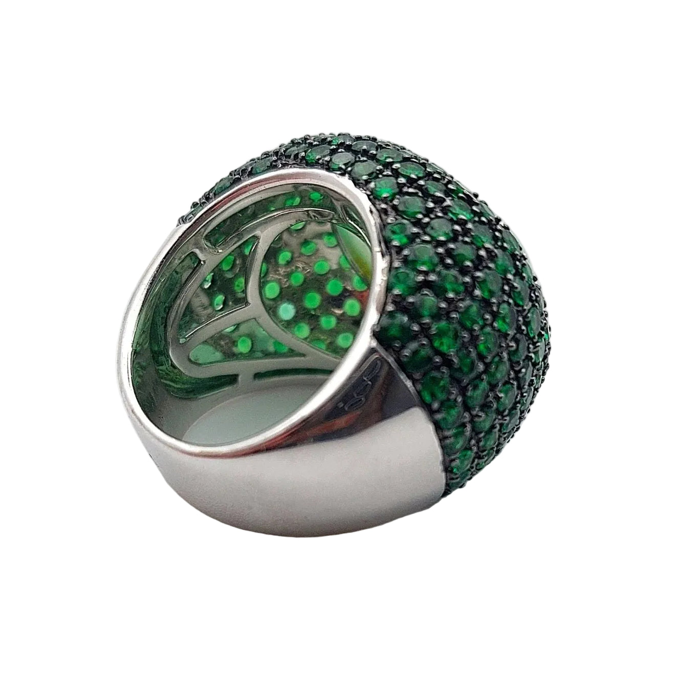 Bague Dôme en or blanc, quartz, grenats et diamants