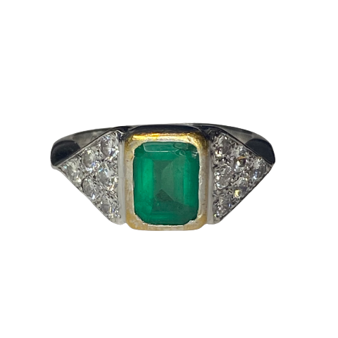 Bague en or blanc, or jaune, émeraude et diamants