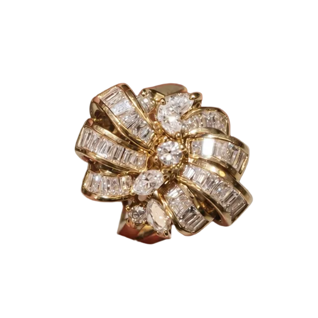 Bague Cocktail en or jaune et diamants