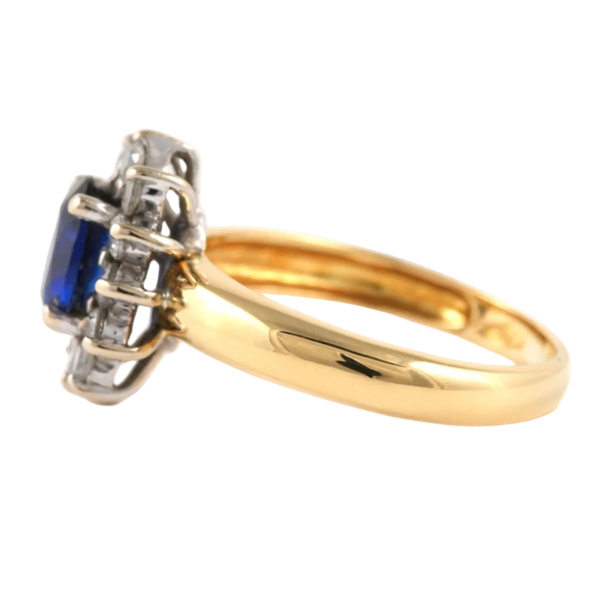 Bague Entourage en or jaune, saphir et zirconiums