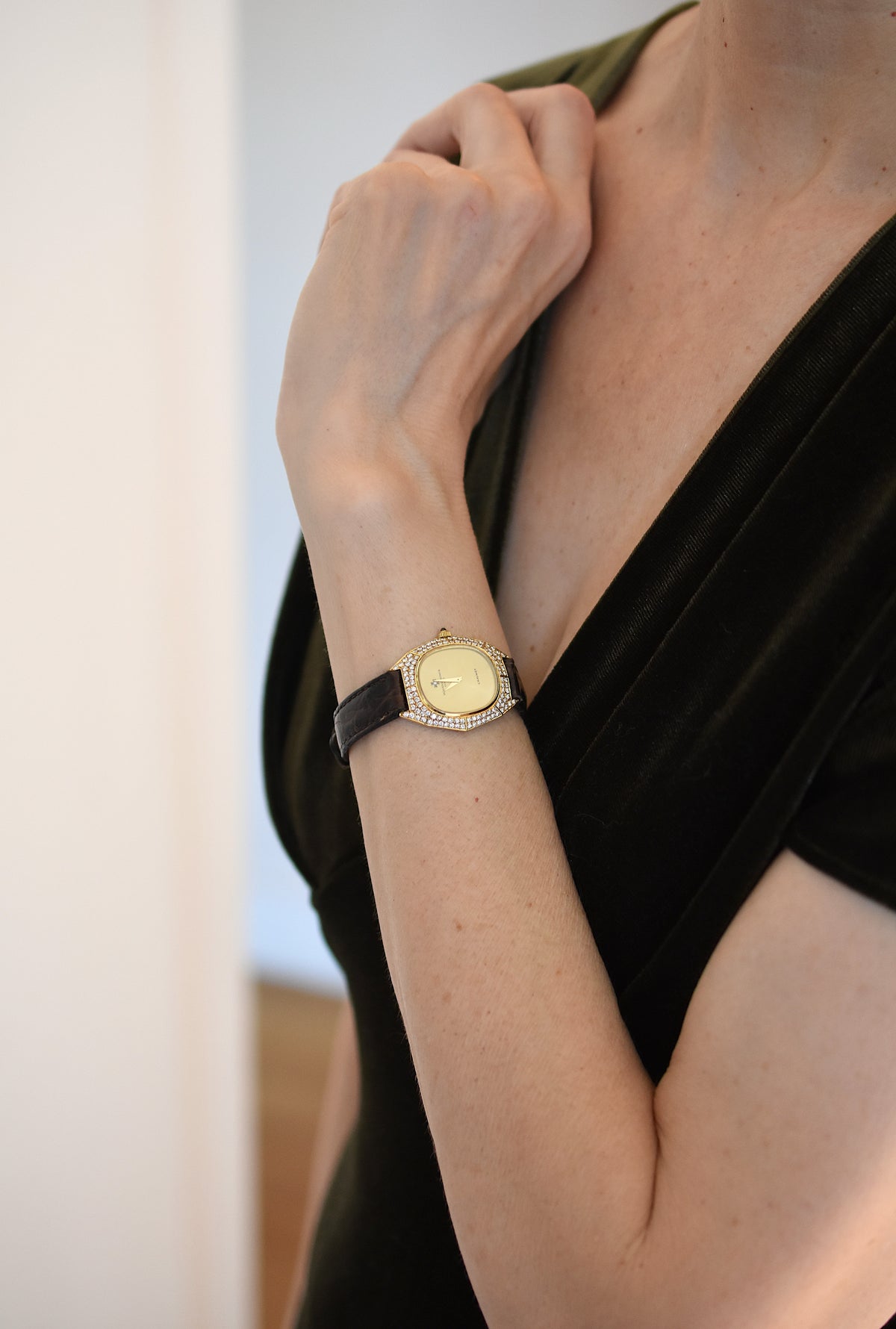 Montre VACHERON CONSTANTIN POUR CHAUMET en or jaune, cuir et diamants