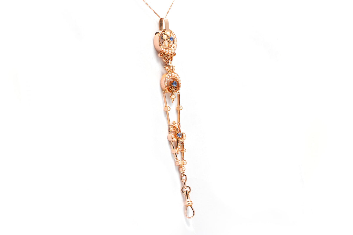 Pendentif en or jaune, perles et saphirs